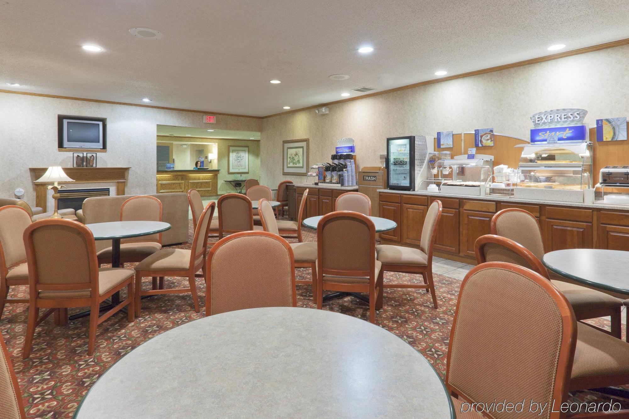 Holiday Inn Express Adrian By Ihg Εστιατόριο φωτογραφία